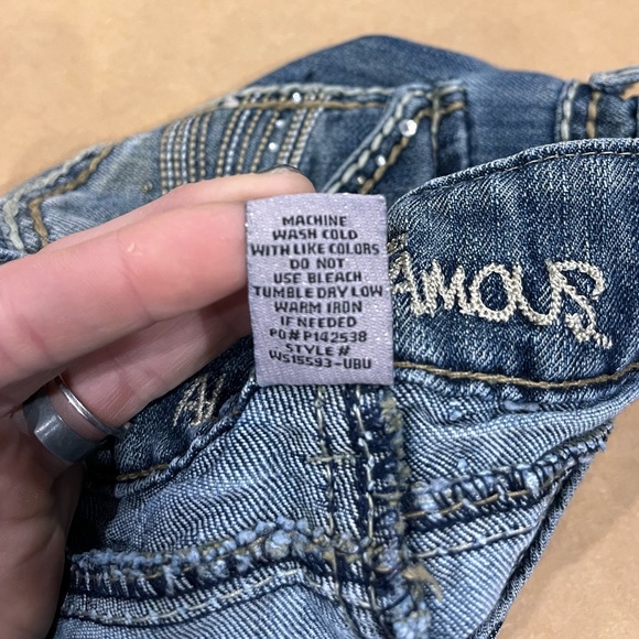 Almost Famous Distressed Flare Leg Jeans. Size 5. - Picture 6 of 9